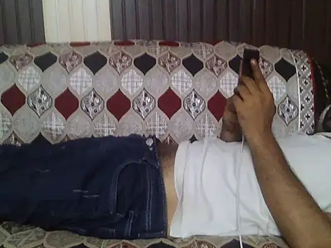 indihotguy online show from May 26, 3:10 pm