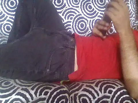 Snapshot of indihotguy chatting on July 15, 7:43 pm indihotguy online show from July 15, 7:43 pm