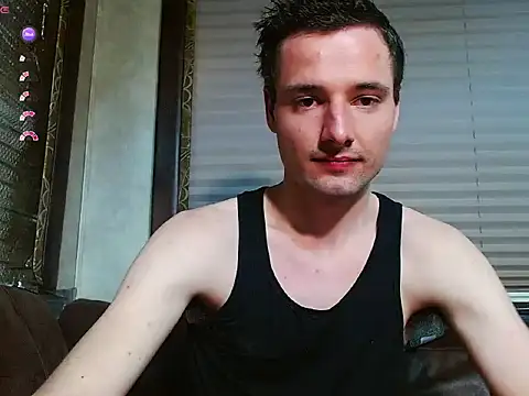 feelingverynaughty online show from March 29, 4:41 pm