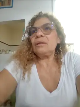 indiraa-channell online show from November 5, 8:01 pm