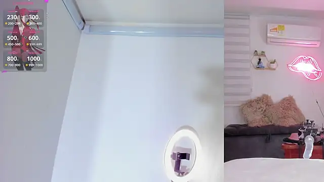 Maria Jones  online show from March 27, 8:26 am