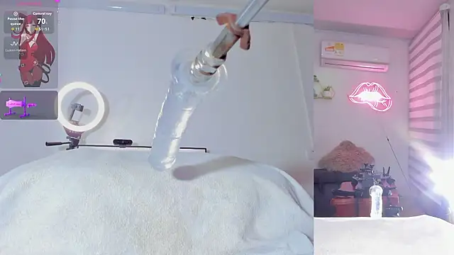 Maria Jones  online show from March 6, 3:23 am