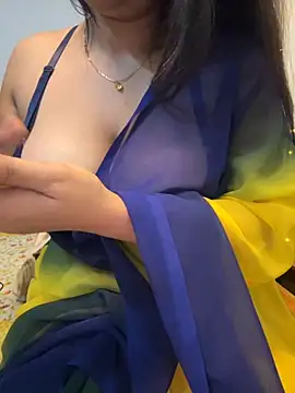 Snapshot of soumita chatting on October 10, 3:57 pm soumita online show from October 10, 3:57 pm