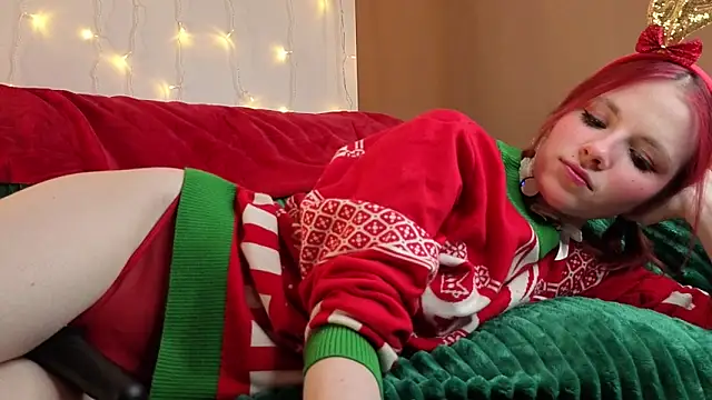 Snapshot of OhYumiYes chatting on December 22, 9:04 pm OhYumiYes online show from December 22, 9:04 pm