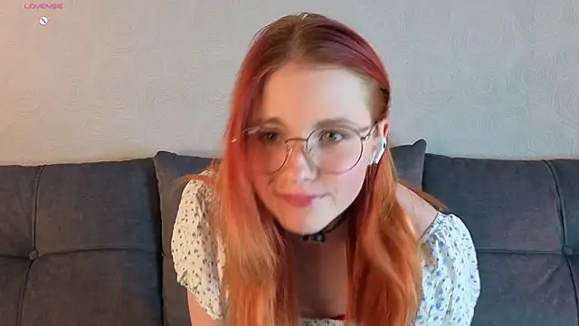 OhYumiYes online show from May 9, 7:50 pm