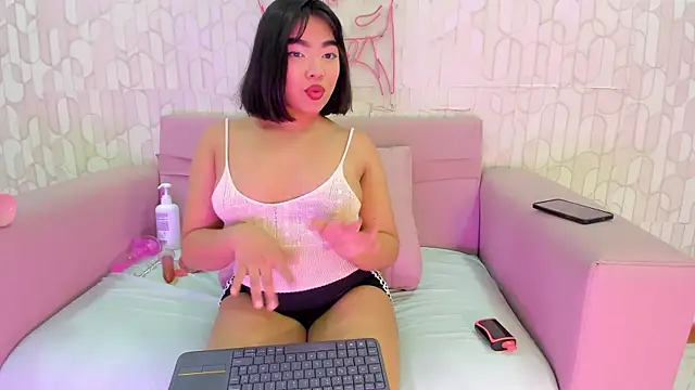 CATTLEYA BIANCHI145 online show from September 22, 3:12 am