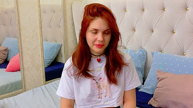 AliceOfWonders online show from February 9, 1:58 am