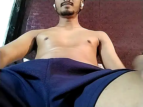 Ultimate cHappiE online show from November 13, 5:55 am