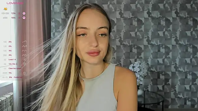A delina online show from July 18, 10:24 am