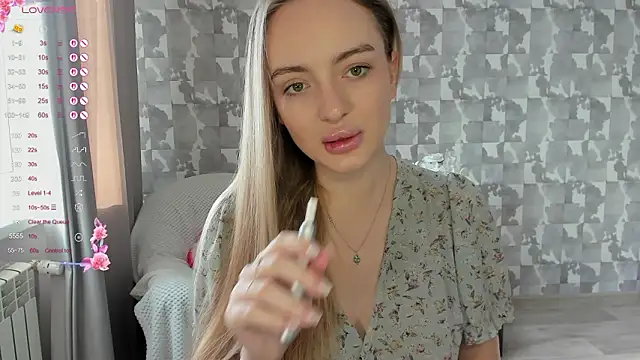 A delina online show from February 9, 8:23 am