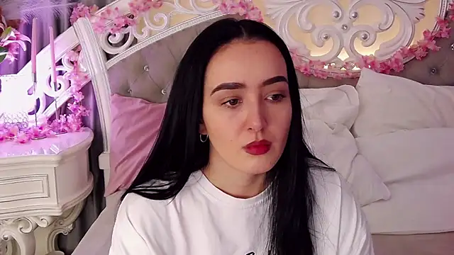 KimKhallifa online show from February 15, 5:19 am