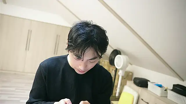 chinalover4199 online show from April 9, 2:24 am