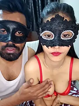 insta hotpair online show from December 15, 4:57 pm