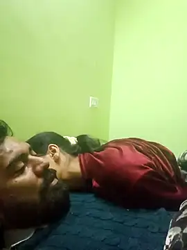 insta hotpair online show from January 28, 6:49 pm