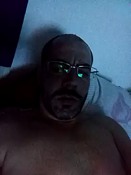 Snapshot of ddsetmm chatting on January 11, 6:24 am ddsetmm online show from January 11, 6:24 am