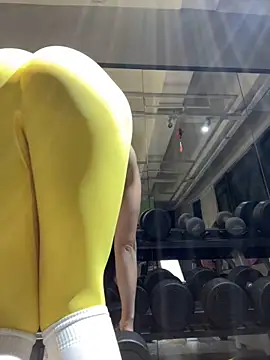 Caicai-a online show from March 6, 3:51 pm