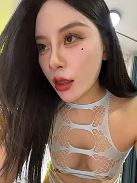 Caicai-a online show from March 31, 9:11 am