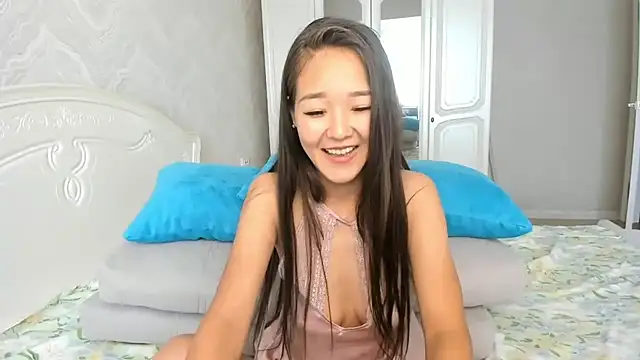 zimgil online show from March 24, 7:14 pm