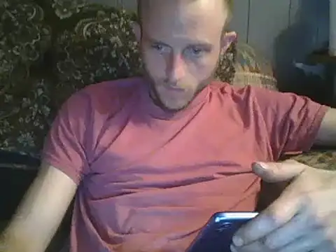 Snapshot of 618fuckupp chatting on March 3, 6:31 am 618fuckupp online show from March 3, 6:31 am