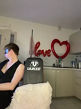 SOFYandMIKE online show from February 27, 8:30 pm