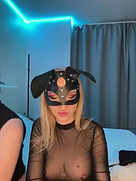 SOFYandMIKE online show from April 15, 7:07 pm