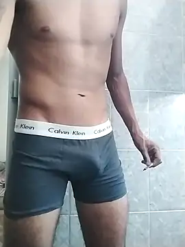 casalhot2533 online show from February 25, 2:04 pm