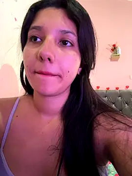 Snapshot of emmariders2 chatting on October 6, 4:30 pm emmariders2 online show from October 6, 4:30 pm