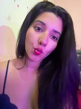 Snapshot of emmariders2 chatting on October 14, 3:40 am emmariders2 online show from October 14, 3:40 am