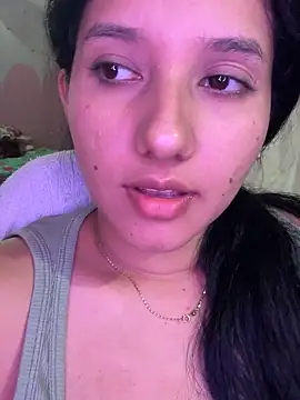 Snapshot of emmariders2 chatting on November 22, 10:30 pm emmariders2 online show from November 22, 10:30 pm