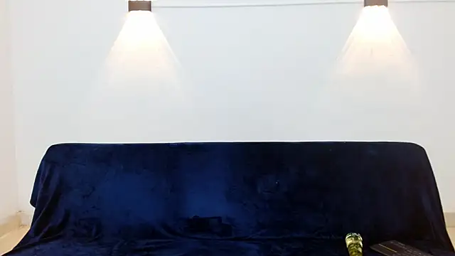 Br4ndxpimm online show from October 18, 1:24 pm