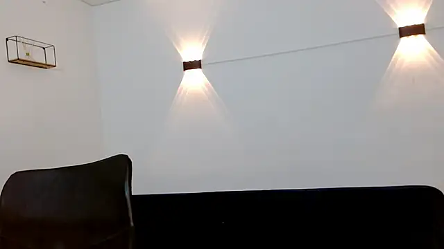 Br4ndxpimm online show from November 26, 2:28 pm