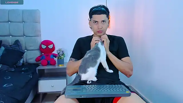 Br4ndxpimm online show from March 10, 1:04 pm