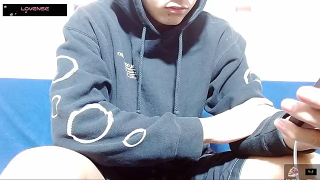 Br4ndxpimm online show from November 12, 5:17 pm