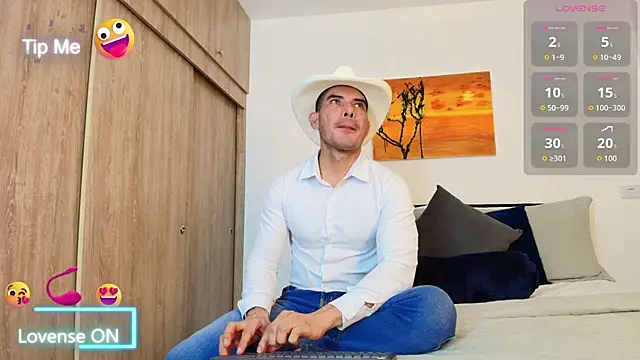 Andrewstelle coleman online show from November 3, 8:56 pm