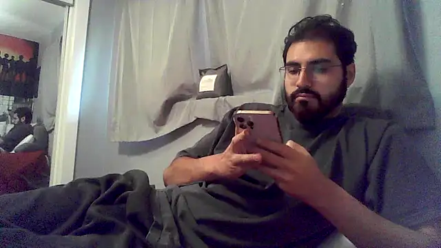 Snapshot of halo_2727 chatting on January 7, 11:03 pm halo 2727 online show from January 7, 11:03 pm