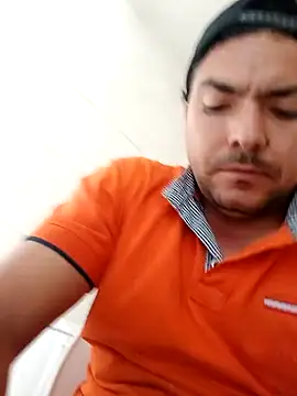 chinoxxx online show from March 7, 7:19 pm