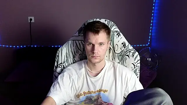 Snapshot of Leonnextdoor chatting on January 4, 3:49 pm Leonnextdoor online show from January 4, 3:49 pm