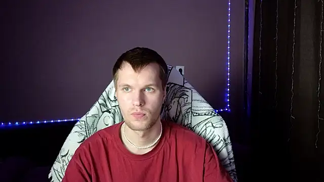 Snapshot of Leonnextdoor chatting on January 23, 7:32 am Leonnextdoor online show from January 23, 7:32 am