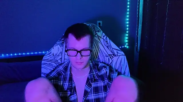 Snapshot of Leonnextdoor chatting on January 15, 12:04 pm Leonnextdoor online show from January 15, 12:04 pm