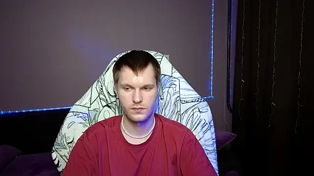 Snapshot of Leonnextdoor chatting on January 23, 10:43 am Leonnextdoor online show from January 23, 10:43 am