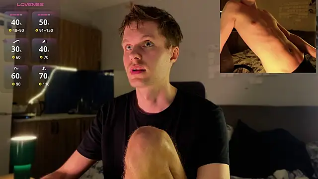 Leonnextdoor online show from April 2, 5:19 pm