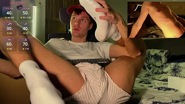 Leonnextdoor online show from April 6, 7:37 pm