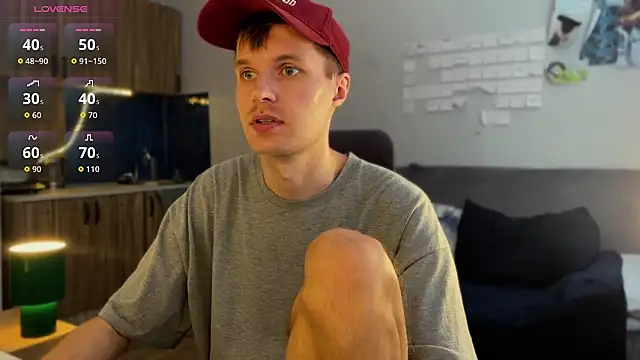 Leonnextdoor online show from March 20, 10:49 am