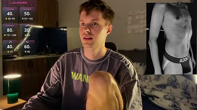 Leonnextdoor online show from March 12, 9:41 pm