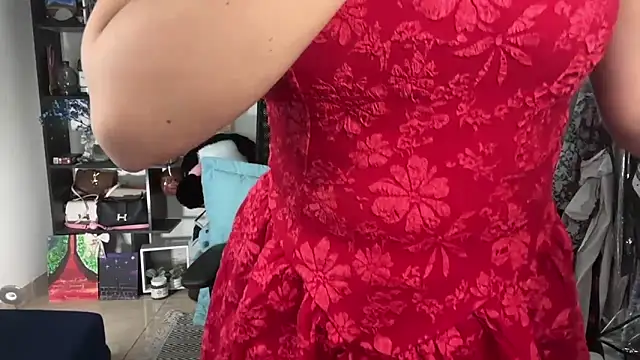 roseofvenom online show from February 7, 7:44 pm