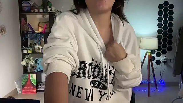 roseofvenom online show from November 12, 6:23 pm