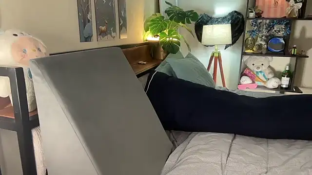 roseofvenom online show from October 29, 1:21 pm