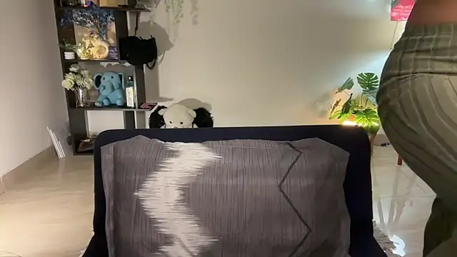 roseofvenom online show from November 5, 11:24 am