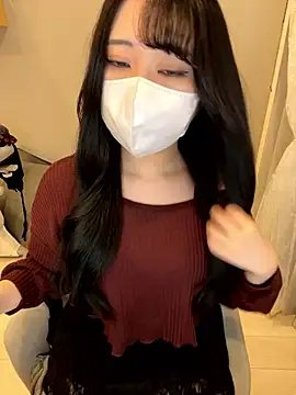 Snapshot of mina_0207 chatting on October 5, 8:43 pm mina 0207 online show from October 5, 8:43 pm