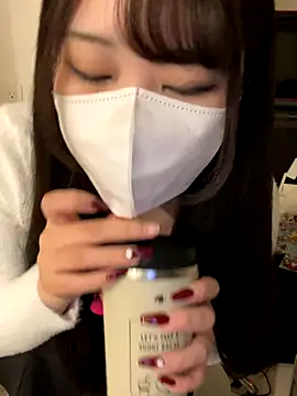 Snapshot of mina_0207 chatting on November 9, 8:46 pm mina 0207 online show from November 9, 8:46 pm